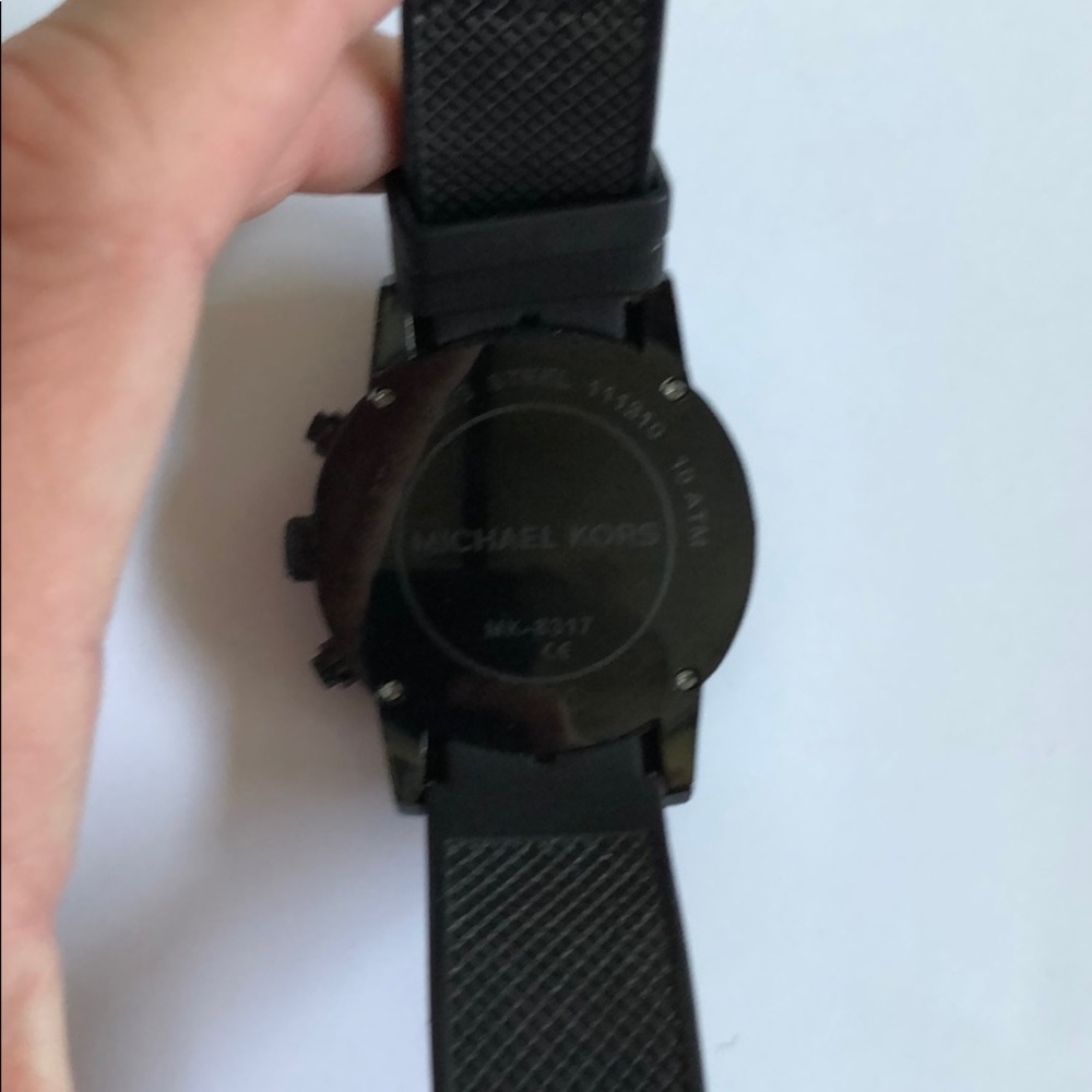 Michael Kors watch - Picture 3 of 5